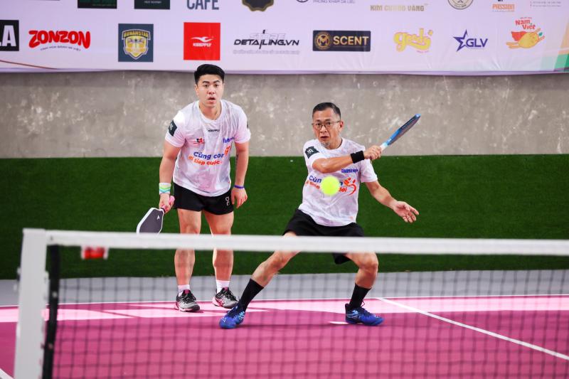 Những khoảnh khắc cảm xúc tại giải pickleball 'Cùng con đi tiếp cuộc đời'- Ảnh 3. Những khoảnh khắc cảm xúc tại giải pickleball 'Cùng con đi tiếp cuộc đời'- Ảnh 3.