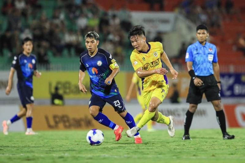 Bảng xếp hạng chung cuộc V-League 2024-2025: Nam Định đăng quang, Bình Định trở lại hạng nhất, HAGL tốp 9- Ảnh 2. Bảng xếp hạng chung cuộc V-League 2024-2025: Nam Định đăng quang, Bình Định trở lại hạng nhất, HAGL tốp 9- Ảnh 2.