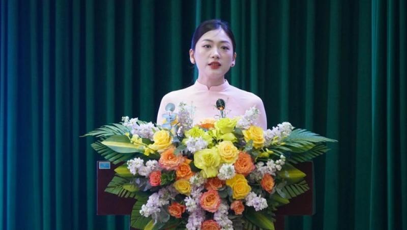 Thế hệ trẻ hãy luôn hỏi 'làm gì cho Tổ quốc hôm nay'- Ảnh 4.