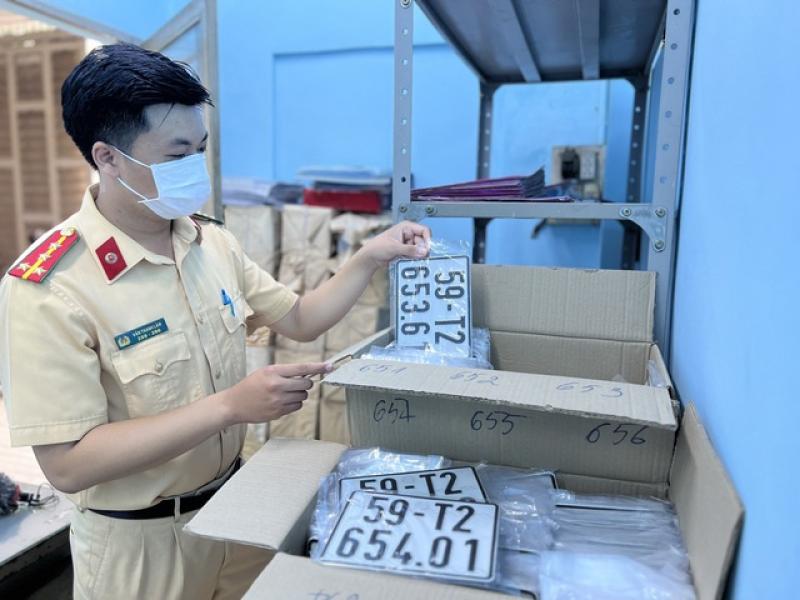 Các trường hợp phải đổi đăng ký xe, biển số xe mới nhất 2025- Ảnh 1. Các trường hợp phải đổi đăng ký xe, biển số xe mới nhất 2025- Ảnh 1.