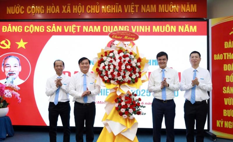 Lan tỏa giá trị tốt đẹp là sứ mệnh của Báo Thanh Niên- Ảnh 2. Lan tỏa giá trị tốt đẹp là sứ mệnh của Báo Thanh Niên- Ảnh 2.