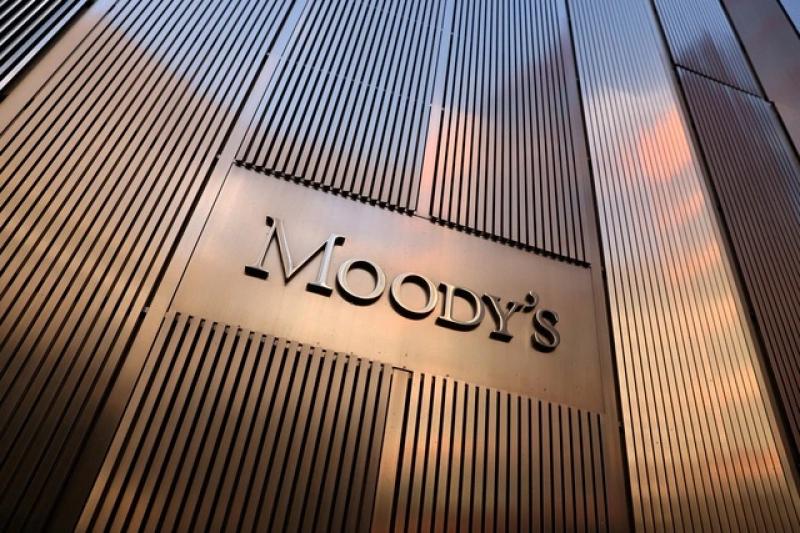 Moody's hạ mức tín nhiệm của Mỹ - Ảnh 1.