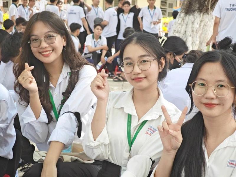 Bí quyết ôn thi tốt nghiệp THPT đạt điểm cao: Hệ thống xã hội chủ nghĩa- Ảnh 1.