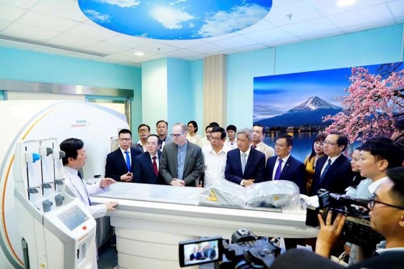 Bệnh viện Gia An 115 sở hữu siêu máy CT đầu tiên tại TP.HCM  - Ảnh 4.