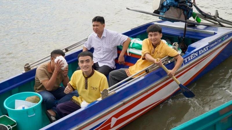 Quốc tế thiếu nhi trên đảo Thiềng Liềng với 170 tô phở ấm lòng trẻ thơ - Ảnh 5. Quốc tế thiếu nhi trên đảo Thiềng Liềng với 170 tô phở ấm lòng trẻ thơ - Ảnh 5.
