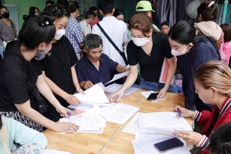 Đẩy nhanh quy trình tuyển sinh đầu cấp để vận hành chính quyền 2 cấp - Ảnh 1.