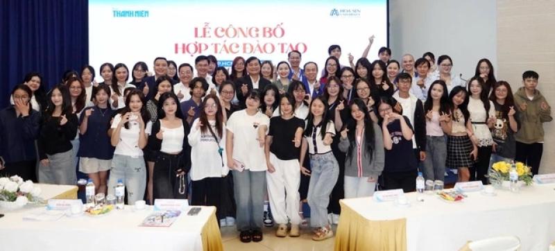 Xu hướng 'thực chIến' trong đào tạo báo chí, truyền thông - Ảnh 1.