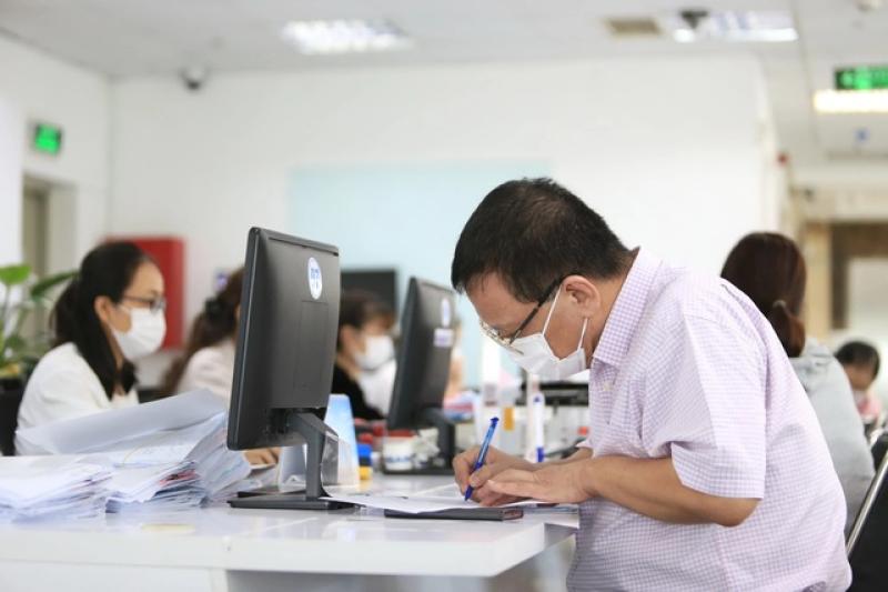 Không chuyển khoản, không được khấu trừ thuế giá trị gia tăng?- Ảnh 1.