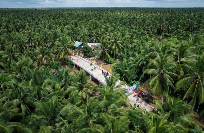 Đổi thay từ những cây cầu: Báo Thanh Niên mang lại hy vọng cho bà con khó khăn - Ảnh 5.
