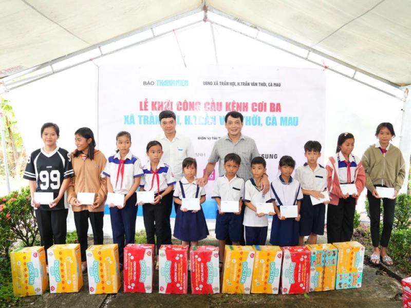 Đổi thay từ những cây cầu: Báo Thanh Niên mang lại hy vọng cho bà con khó khăn - Ảnh 2.