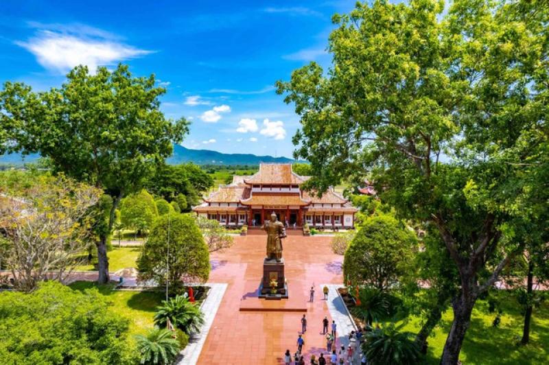 Xây dựng nước Việt Nam giàu lòng nhân ái- Ảnh 2. Xây dựng nước Việt Nam giàu lòng nhân ái- Ảnh 2.