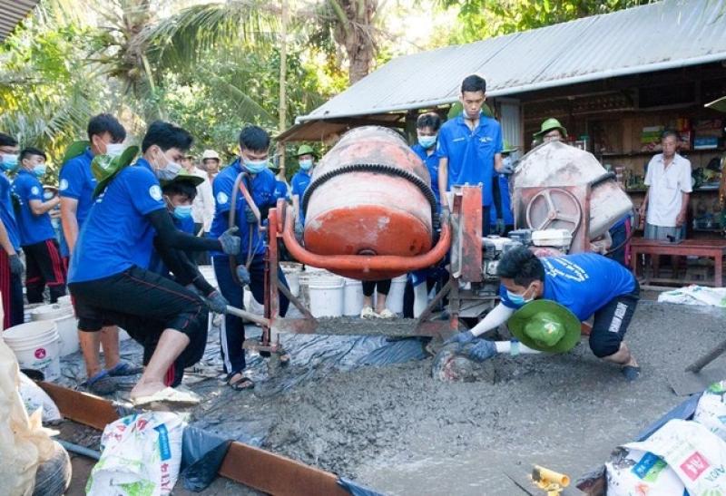 Đoàn thanh niên đóng vai trò quan trọng trong 50 năm phát triển TP.HCM - Ảnh 3.