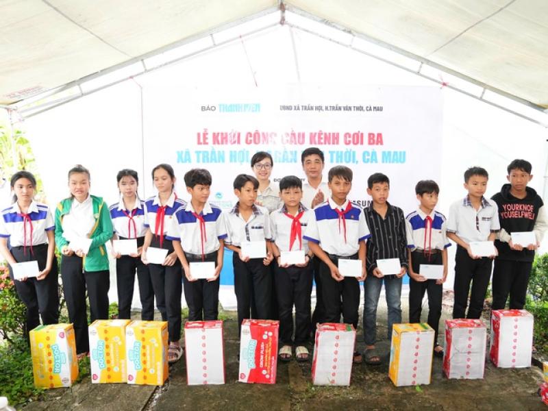 Đổi thay từ những cây cầu: Báo Thanh Niên mang lại hy vọng cho bà con khó khăn - Ảnh 1.