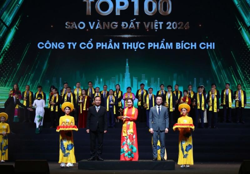Vinh danh 200 doanh nghiệp Việt có tổng tài sản 8 triệu tỉ đồng- Ảnh 2. Vinh danh 200 doanh nghiệp Việt có tổng tài sản 8 triệu tỉ đồng- Ảnh 2.