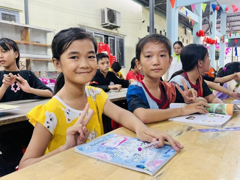Lớp học tình thương ở Bình Trưng Đông, chuyện phi thường của ngoại Thủy- Ảnh 2.