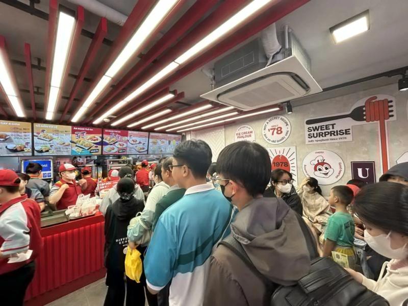'Cợt nhả' tên thương hiệu: Hài hước nhưng tiềm ẩn nguy cơ vi phạm pháp luật- Ảnh 2. 'Cợt nhả' tên thương hiệu: Hài hước nhưng tiềm ẩn nguy cơ vi phạm pháp luật- Ảnh 2.