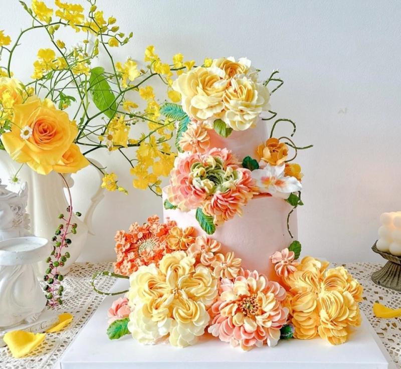 Cô gái từ bỏ việc văn phòng về làm bánh kem có thu nhập gấp 5 lần - Ảnh 2. Cô gái từ bỏ việc văn phòng về làm bánh kem có thu nhập gấp 5 lần - Ảnh 2.