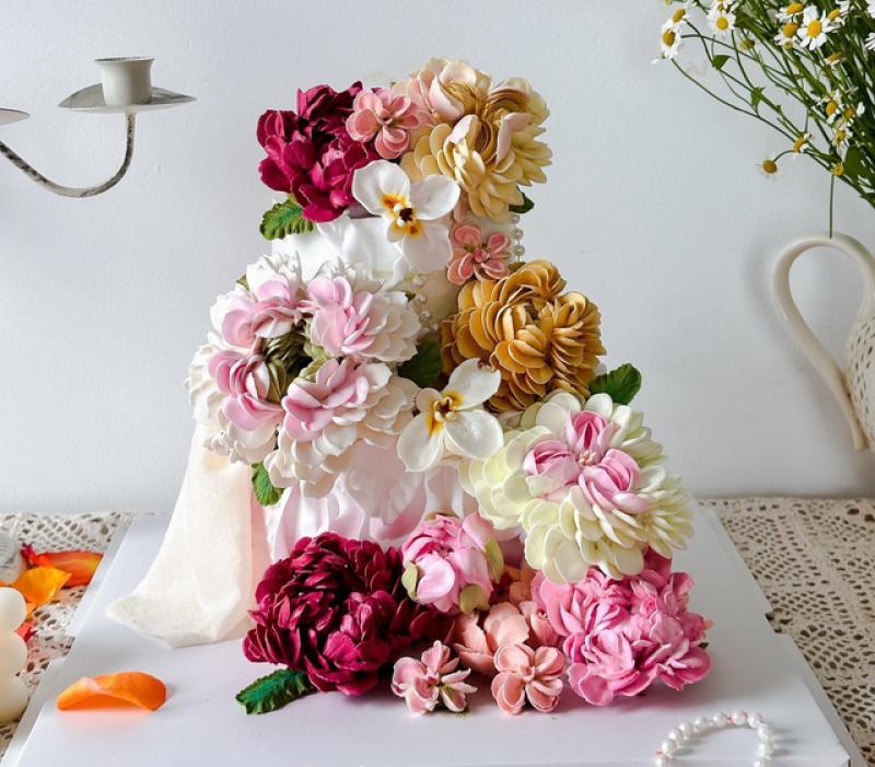 Cô gái từ bỏ việc văn phòng về làm bánh kem có thu nhập gấp 5 lần - Ảnh 3. Cô gái từ bỏ việc văn phòng về làm bánh kem có thu nhập gấp 5 lần - Ảnh 3.