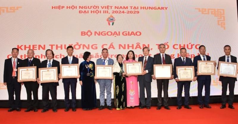 Người Việt tại Hungary là một cộng đồng đoàn kết, thuần hậu- Ảnh 2. Người Việt tại Hungary là một cộng đồng đoàn kết, thuần hậu- Ảnh 2.