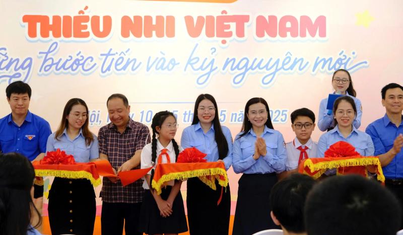 Triển lãm thiếu nhi Việt Nam vững bước vào kỷ nguyên mới - Ảnh 1.