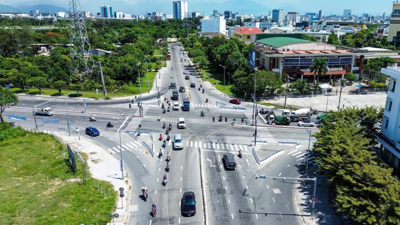 Nút giao thông cầu Hòa Xuân sắp 'lột xác', người dân vui mừng thoát cảnh ùn tắc- Ảnh 11.