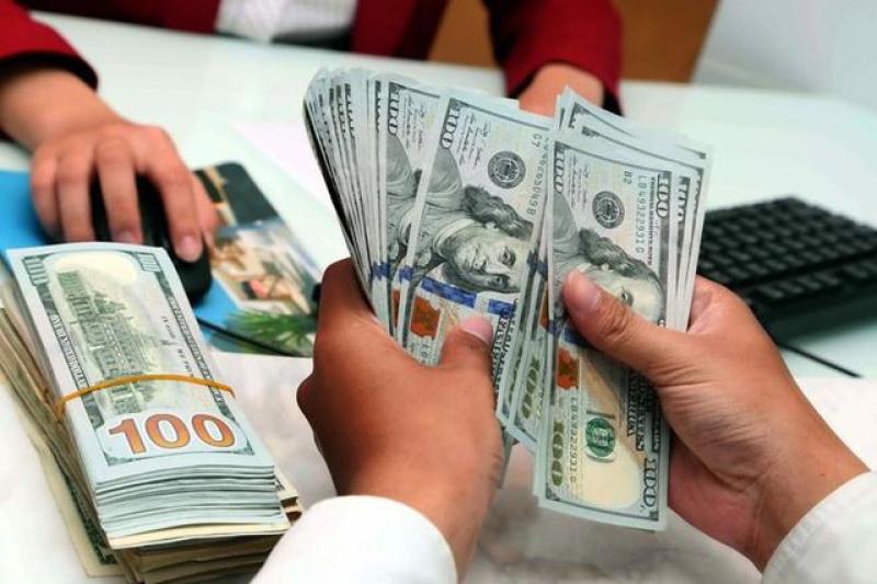 Giá USD hôm nay 15.6.2025: Đô tự do lao dốc, ngược chiều ngân hàng- Ảnh 1. Giá USD hôm nay 15.6.2025: Đô tự do lao dốc, ngược chiều ngân hàng- Ảnh 1.