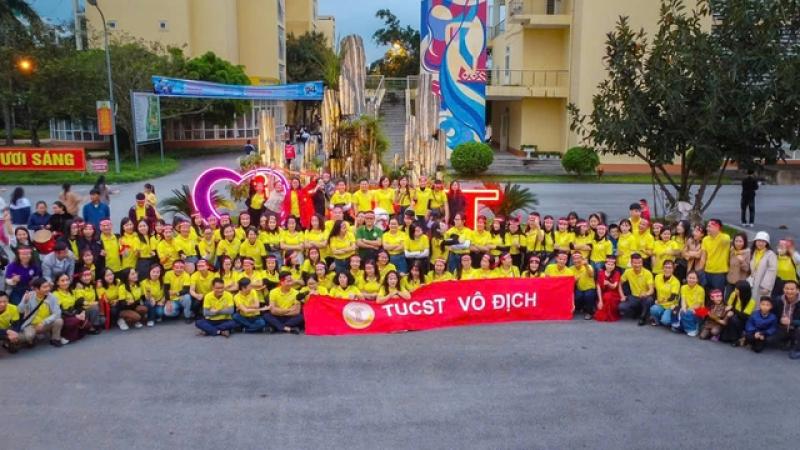 Quê nhà thân thương sẵn sàng tiếp sức mạnh cho đội bóng Trường ĐH VH-TT-DL Thanh Hóa- Ảnh 2. Quê nhà thân thương sẵn sàng tiếp sức mạnh cho đội bóng Trường ĐH VH-TT-DL Thanh Hóa- Ảnh 2.