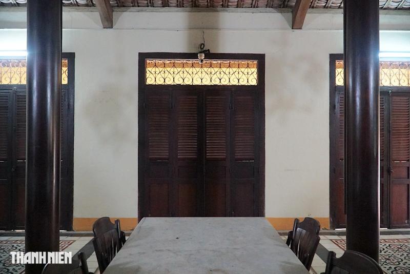 Nhà cổ 90 năm ở ngoại ô TP.HCM: Kiến trúc đẹp từ ngoài vào trong  - Ảnh 11.