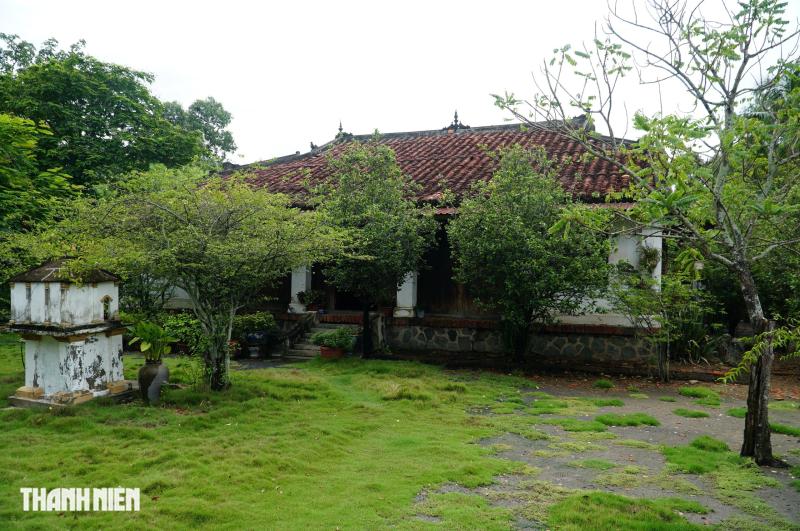 Vẻ đẹp vượt thời gian trong nhà cổ 125 năm của quan tri huyện   - Ảnh 1.