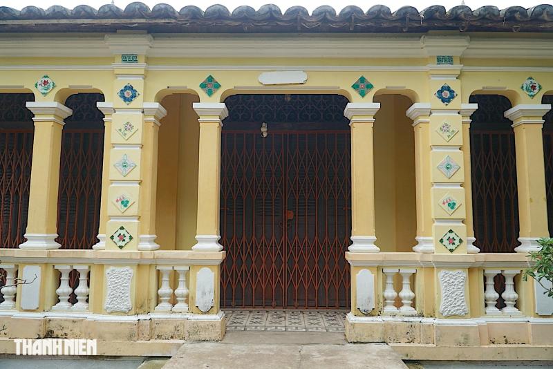 Nhà cổ 90 năm ở ngoại ô TP.HCM: Kiến trúc đẹp từ ngoài vào trong  - Ảnh 3.