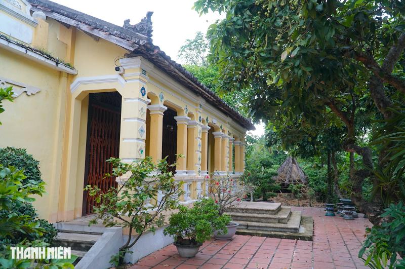 Nhà cổ 90 năm ở ngoại ô TP.HCM: Kiến trúc đẹp từ ngoài vào trong  - Ảnh 2.