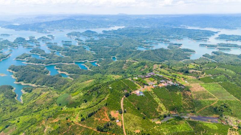 Khơi dậy tiềm năng kinh tế - du lịch - Ảnh 1.
