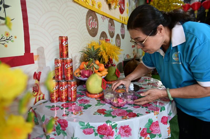 Hàng loạt hẻm TP.HCM ‘lột xác’ khoác áo mới rực rỡ đón tết- Ảnh 2. Hàng loạt hẻm TP.HCM ‘lột xác’ khoác áo mới rực rỡ đón tết- Ảnh 2.