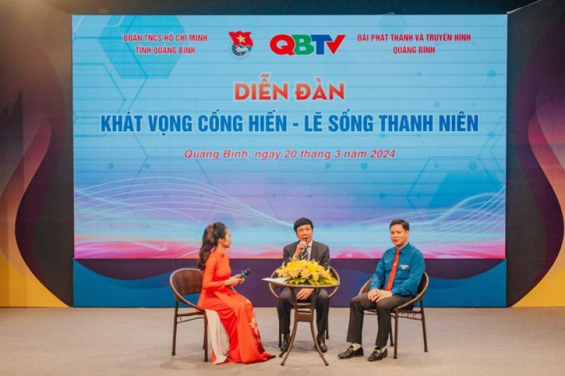 10 cá nhân nhận giải thưởng 'Gương mặt trẻ Quảng Bình tiêu biểu'- Ảnh 2. 10 cá nhân nhận giải thưởng 'Gương mặt trẻ Quảng Bình tiêu biểu'- Ảnh 2.