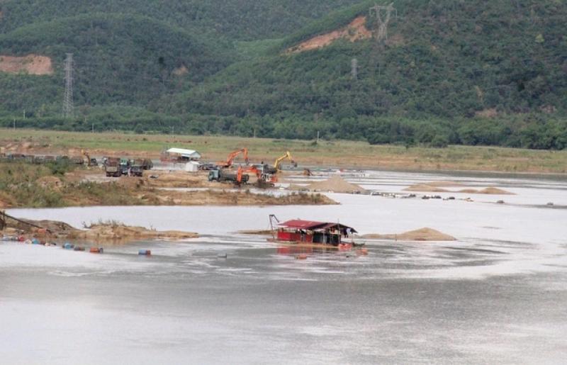 Quảng Nam: Đấu giá mỏ cát tăng ‘sốc’, gấp 129 lần so với giá khởi điểm- Ảnh 2.