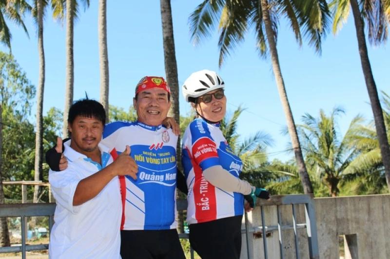 ‘Trời sinh một cặp’ U.70, U.80 với hành trình đạp xe thể thao có một không hai- Ảnh 7.