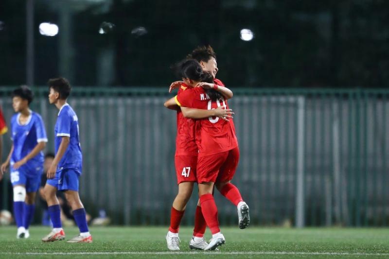 U.16 Hà Nội vô địch lượt đi giải vô địch U.16 nữ quốc gia 2025- Ảnh 4. U.16 Hà Nội vô địch lượt đi giải vô địch U.16 nữ quốc gia 2025- Ảnh 4.