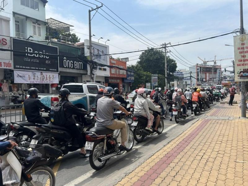 Thượng tôn pháp luật là cách bảo vệ mình- Ảnh 1. Thượng tôn pháp luật là cách bảo vệ mình- Ảnh 1.