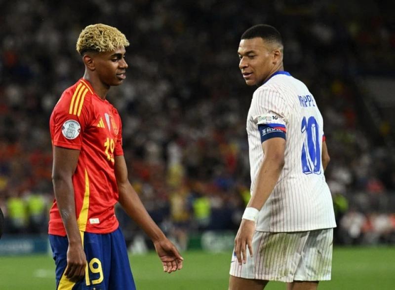 Yamal thách đấu Ronaldo ở chung kết UEFA Nations League - Ảnh 2. Yamal thách đấu Ronaldo ở chung kết UEFA Nations League - Ảnh 2.