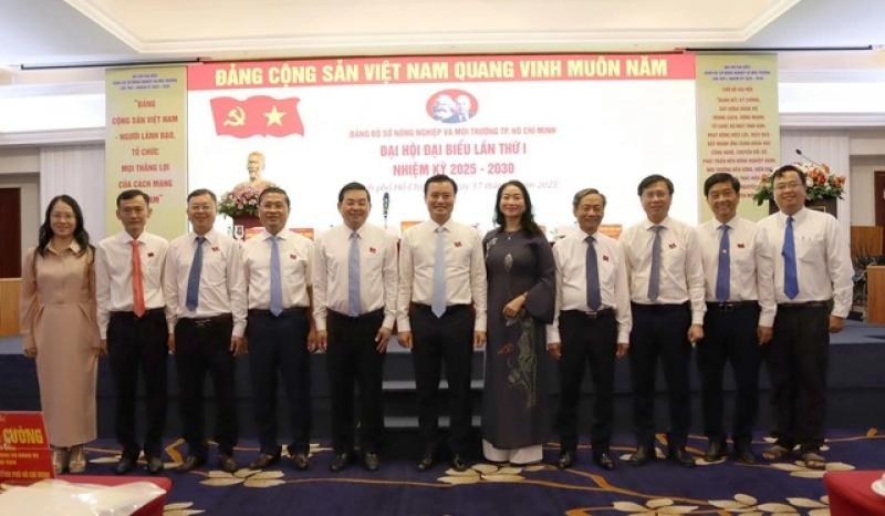 Sau sắp xếp, Sở Nông nghiệp và Môi trường TP.HCM tổ chức đại hội đầu tiên - Ảnh 2.