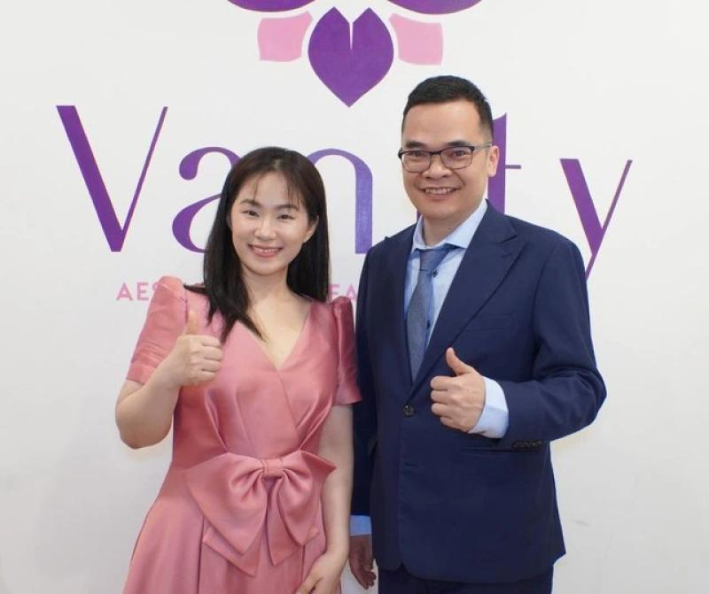 Từ 'bất ngờ' đến 'trầm trồ' - Lương Bích Hữu giảm cân ngoạn mục, diện mạo mới!- Ảnh 1. Từ 'bất ngờ' đến 'trầm trồ' - Lương Bích Hữu giảm cân ngoạn mục, diện mạo mới!- Ảnh 1.