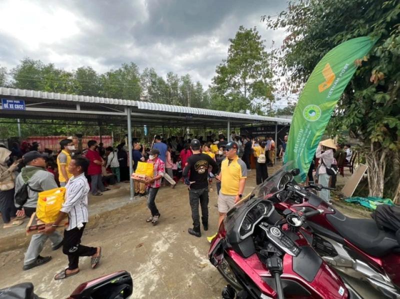 Hành trình trái tim của các CLB mô tô mọi miền đất nước- Ảnh 6. Hành trình trái tim của các CLB mô tô mọi miền đất nước- Ảnh 6.