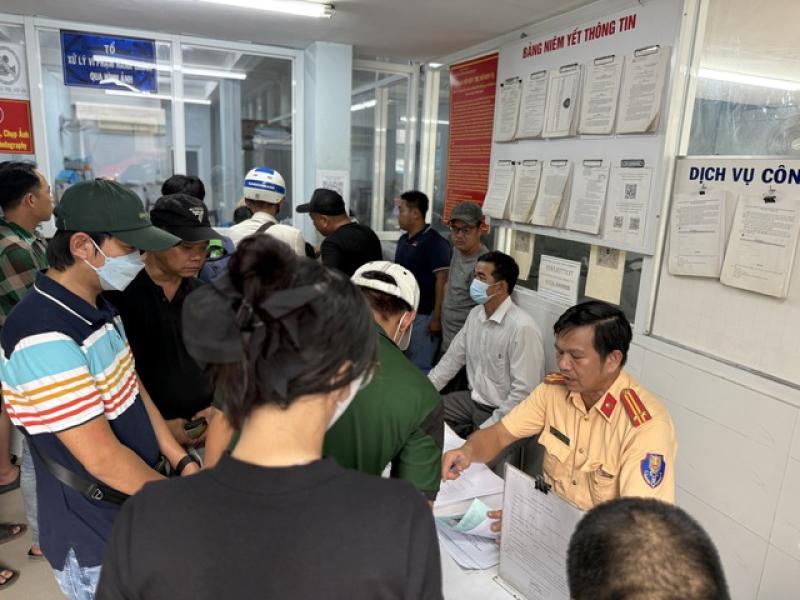 Chấp nhận lỗi vẫn không được nộp phạt nguội online: CSGT nói gì? - Ảnh 2.