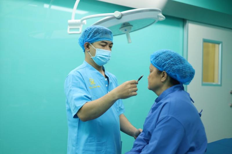Nâng cao nhận thức thẩm mỹ mũi hướng đến an toàn và hiệu quả- Ảnh 1.