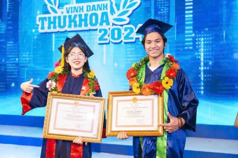 Chiến thuật làm bài thi trắc nghiệm hiệu quả cho gen Z mùa thi - Ảnh 1.
