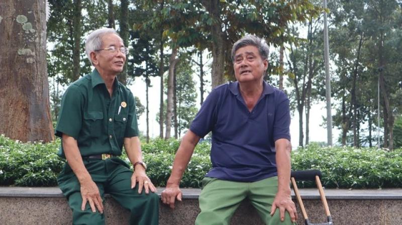 Quản trang thương binh hơn 10 năm canh giấc ngủ đồng đội - Ảnh 3.