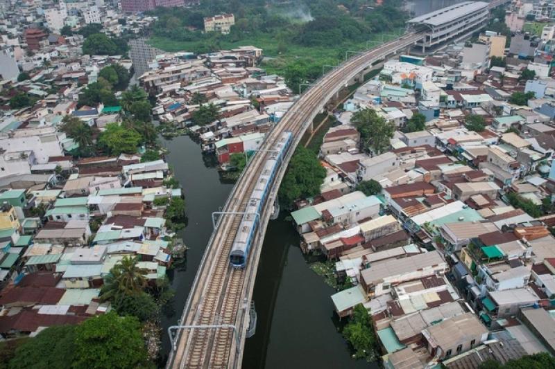 Thủ tướng: TP.HCM mới phải tiên phong sắp xếp bộ máy chính quyền 2 cấp - Ảnh 2.