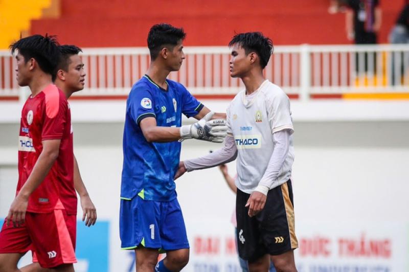 Thủ môn Lào của Trường ĐH VH-TT-DL Thanh Hóa: 'Tôi từng rất lo lắng...'- Ảnh 1.