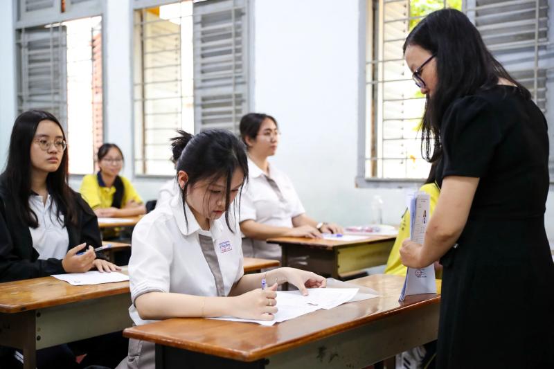 Hơn 1 triệu thí sinh bước vào 'kỳ thi tốt nghiệp THPT lịch sử' - Ảnh 10.