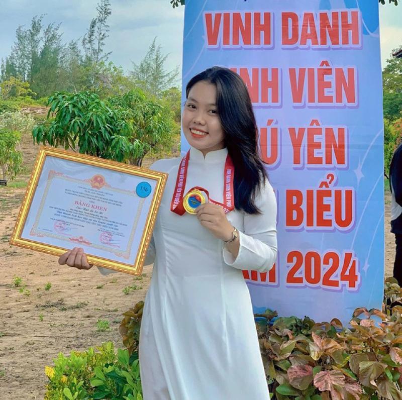 Giai đoạn ôn thi nước rút và tâm lý tốt giúp giới trẻ đạt kết quả cao - Ảnh 1.